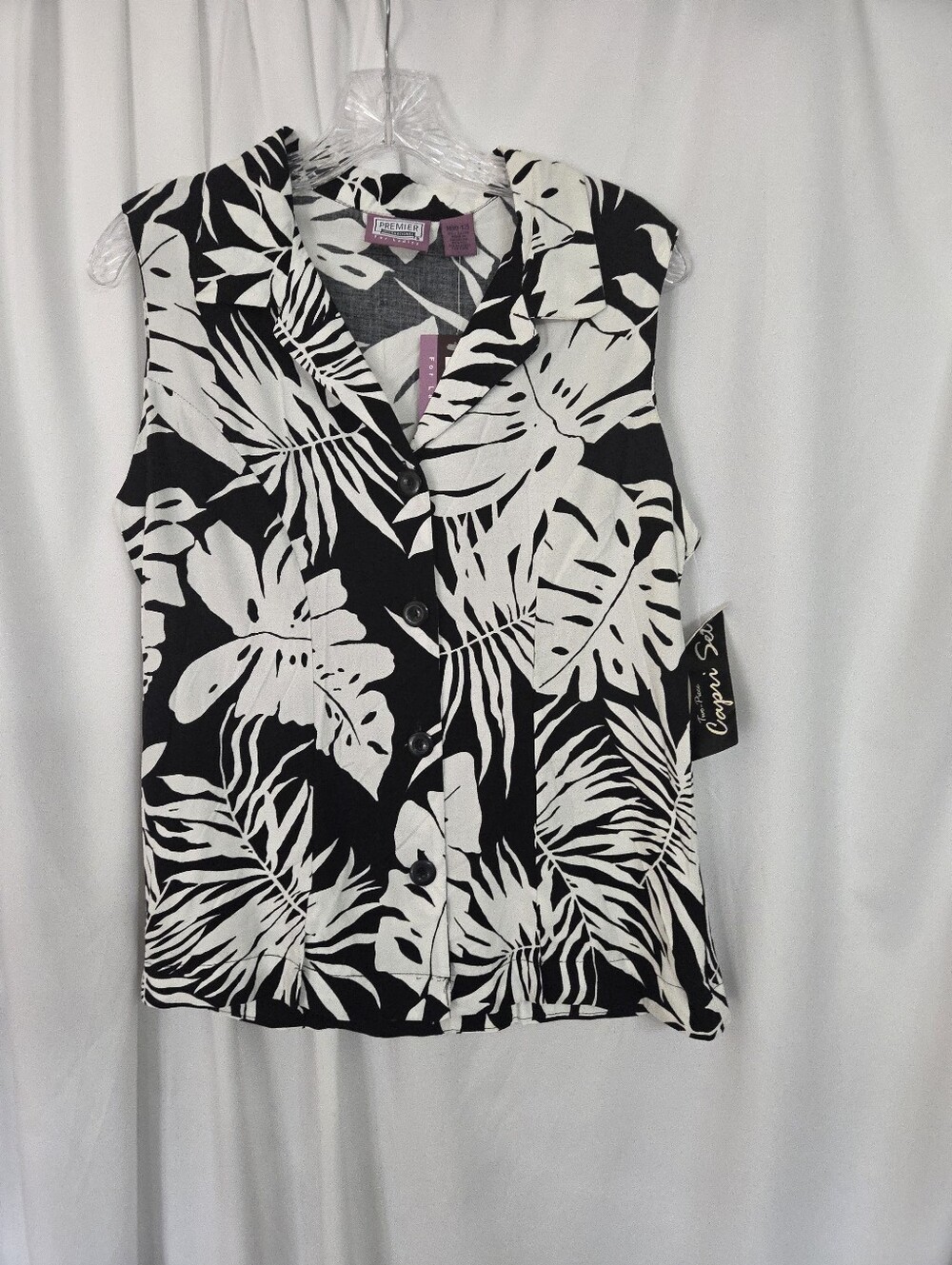 Premier International NWT Black & White Tropical Sleeveless Button Down Shirt